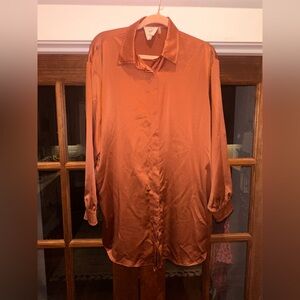 EUC Style Rack Size Medium Sleek Rust Orange Satin Button Up Dress